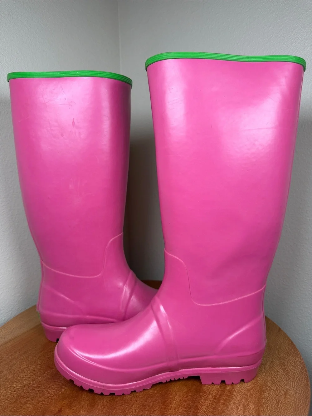 Ralph Lauren Bright Pink & Green Rubber Rain Boots Preppy Galoshes Ladies Size 6